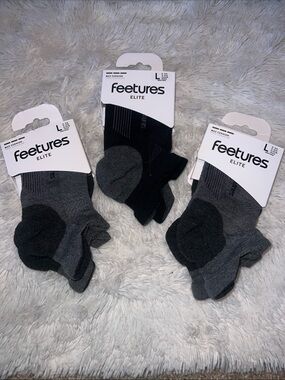 FEETURES ELITE MAX CUSHION SOCKS